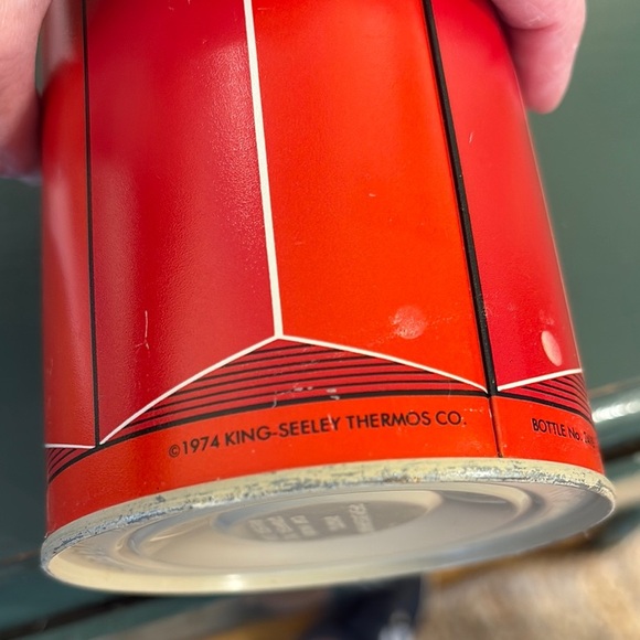 Vintage 1974 King Seeley Red Insulated Thermos. 32oz - Picture 7 of 8